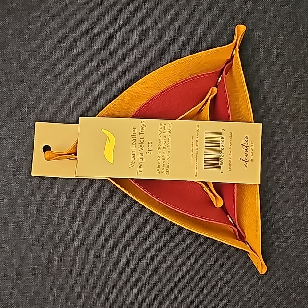 Vegan Leather Triangle Valet Trays